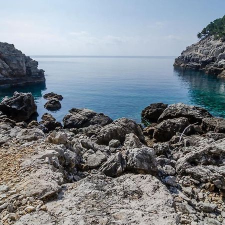 Rooms Korina & Mauro Ropa Mljet エクステリア 写真